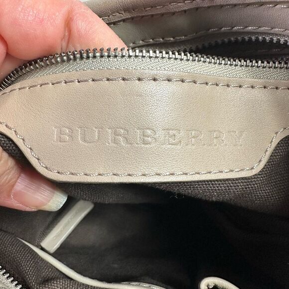 Burberry Hartham Crossbody Bag Smoked Check Plaid - Picture 4 of 16